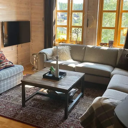 5 Person In Apartamento Aseral